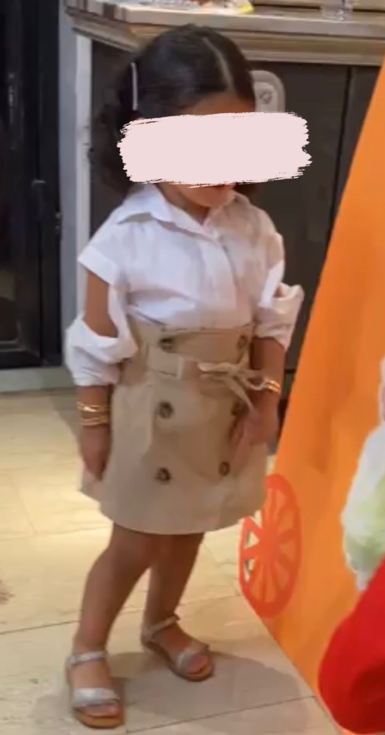 Cut out shirt