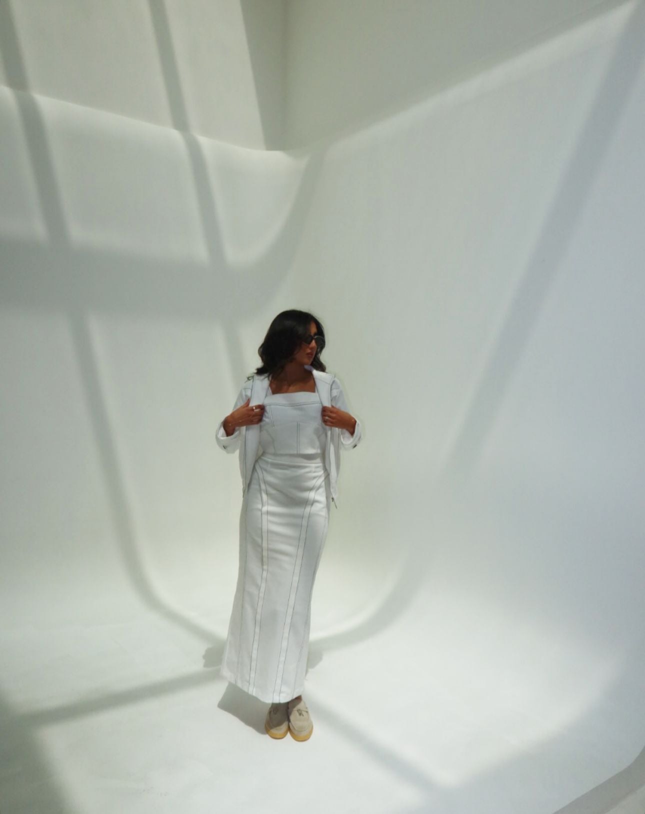 Whites 16